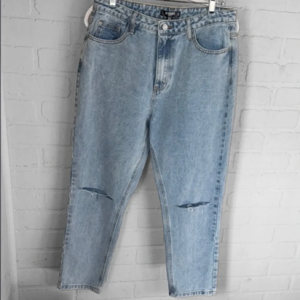 Missguided jeans Light Blue Denim distressed 10 petite